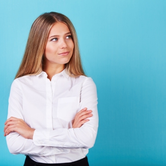 Białe koszule: przecenione nawet o 50%