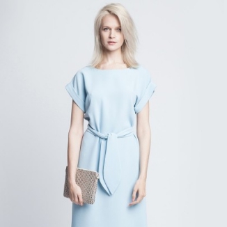 Sukienki na wesele w promocyjnych cenach