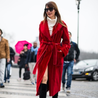 Szlafrokowy płaszcz - musisz go mieć!